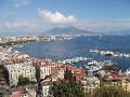 18 Bay of Naples & Vesuvius * Magnificent view of the Gulf of Naples with the volcano Vesuvius in the background * 800 x 600 * (205KB)